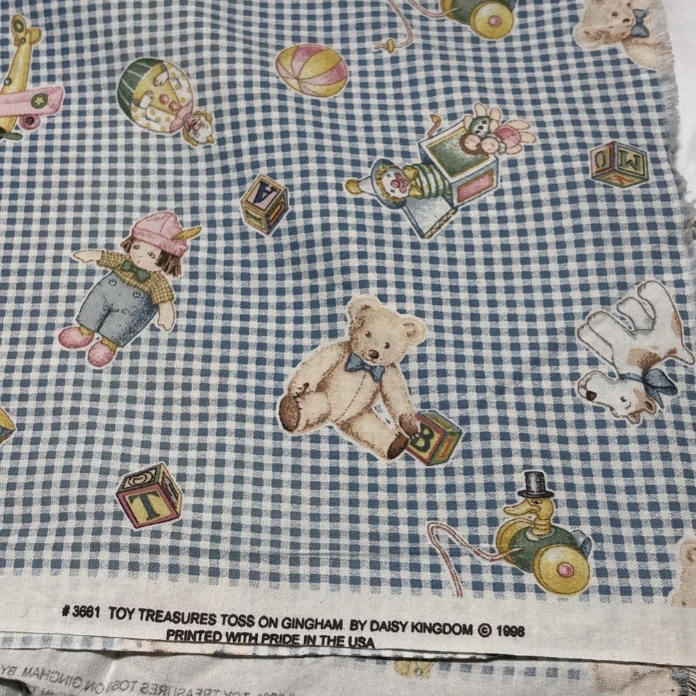 Vtg 1998 DAISY KINGDOM Cotton Fabric #3661 Toy Treasures Toss On Gingham 3 Yards